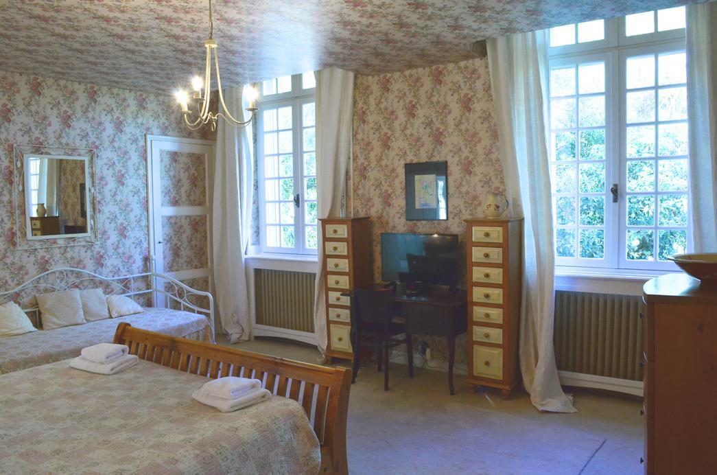Chateau Du Puits Es Pratx Ginestas Экстерьер фото